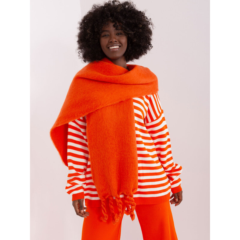 ITALY MODA Oranžový šál s vrkočmi AT-SZ-2313502.31P-orange 57956026