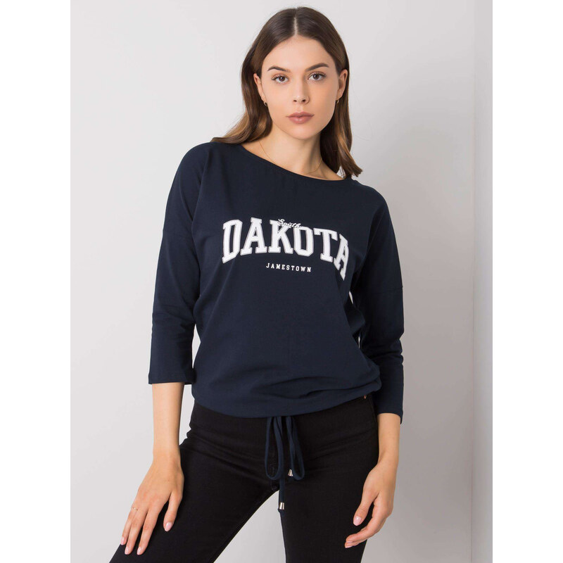 RUE PARIS Tmavo modré dámske tričko s nápisom DAKOTA RV-BZ-6673.61 57947596