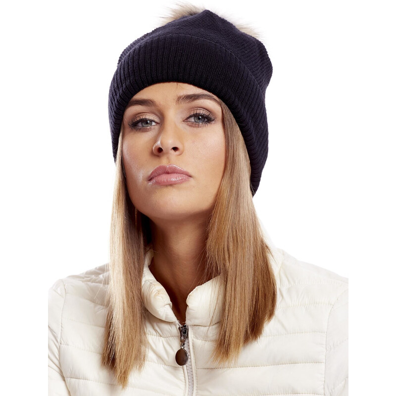 BASIC Čierna dámska čiapka so strapcom AT-CZ-171701.37-black 18688238