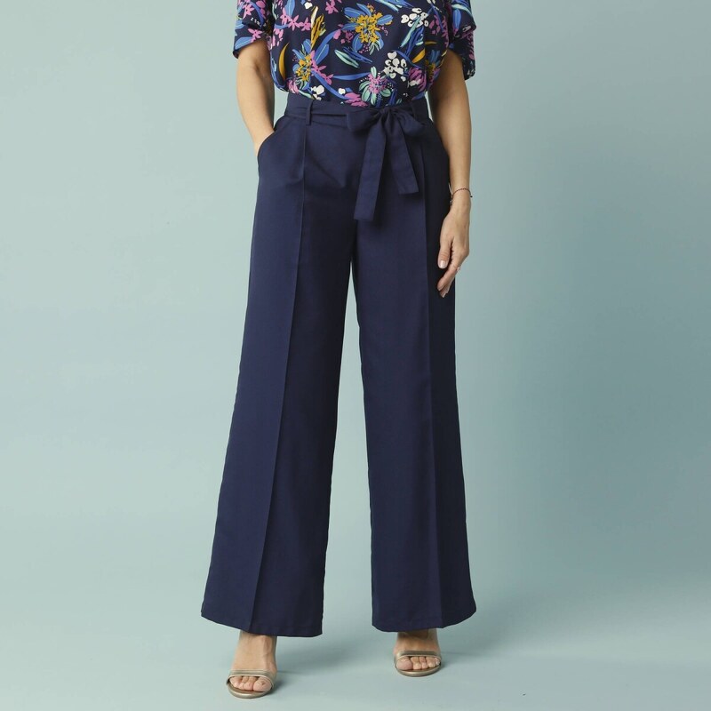 Široké dlhé nohavice s pružným pásom a opaskom, pre nižšiu postavu nám 62999417