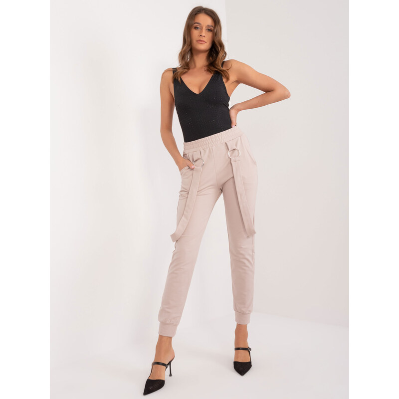 RELEVANCE Béžové tepláky s ozdobnými trakmi -RV-DR-9629.82-beżowy 57955300