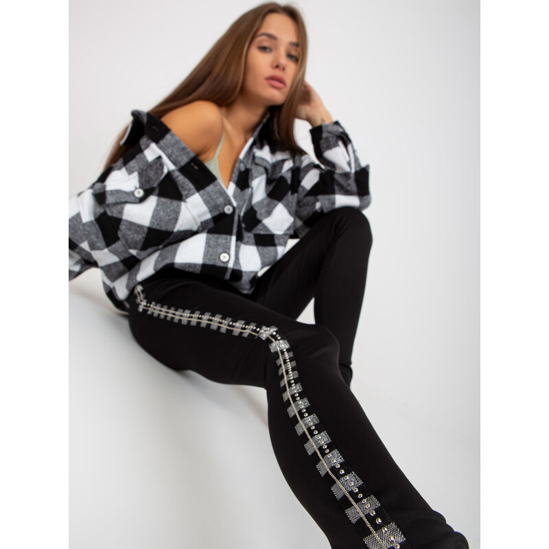 VITON Čierne legíny so vzorovaním na bokoch -VI-LG-144.13X-black 37318232