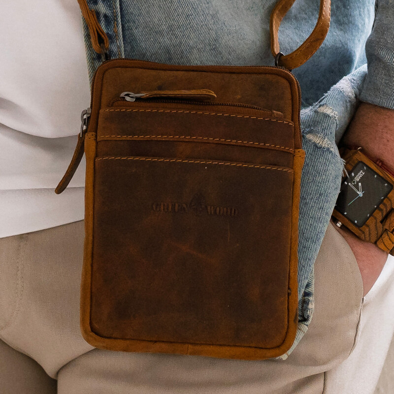 Kožená taška na mobil a doklady Greenwood Nance - tmavo hnedá 60224116