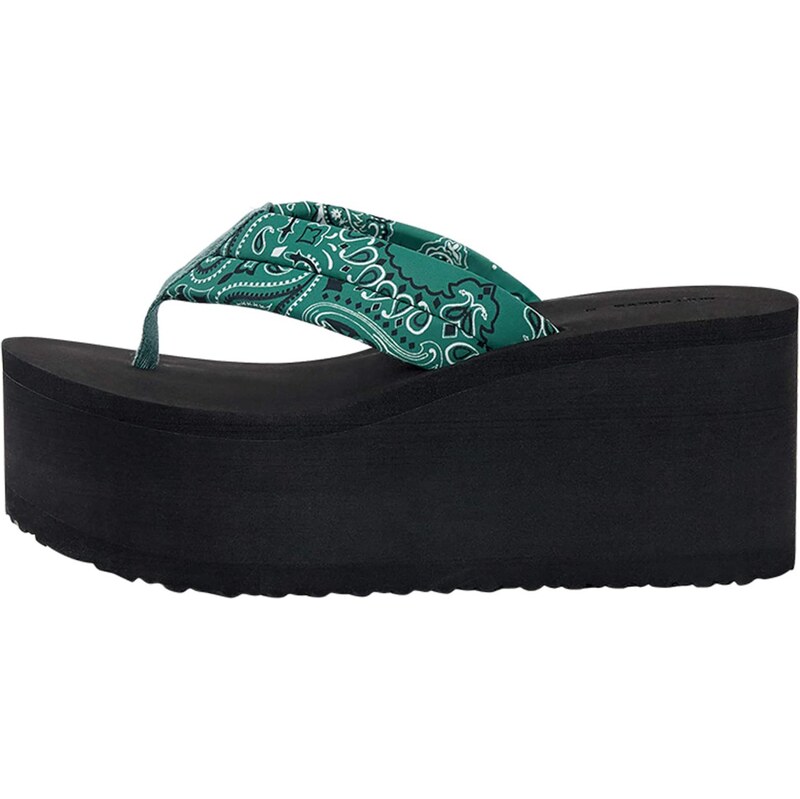 Pull&Bear Žabky svetlozelená / tmavozelená / biela 65878655