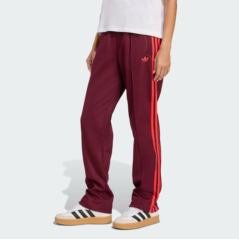 Adidas Teplákové nohavice s grafikou 63695408