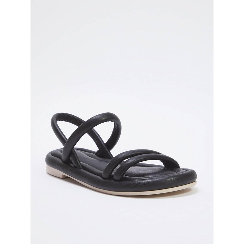 Trendyol Sandále čierna 64293947