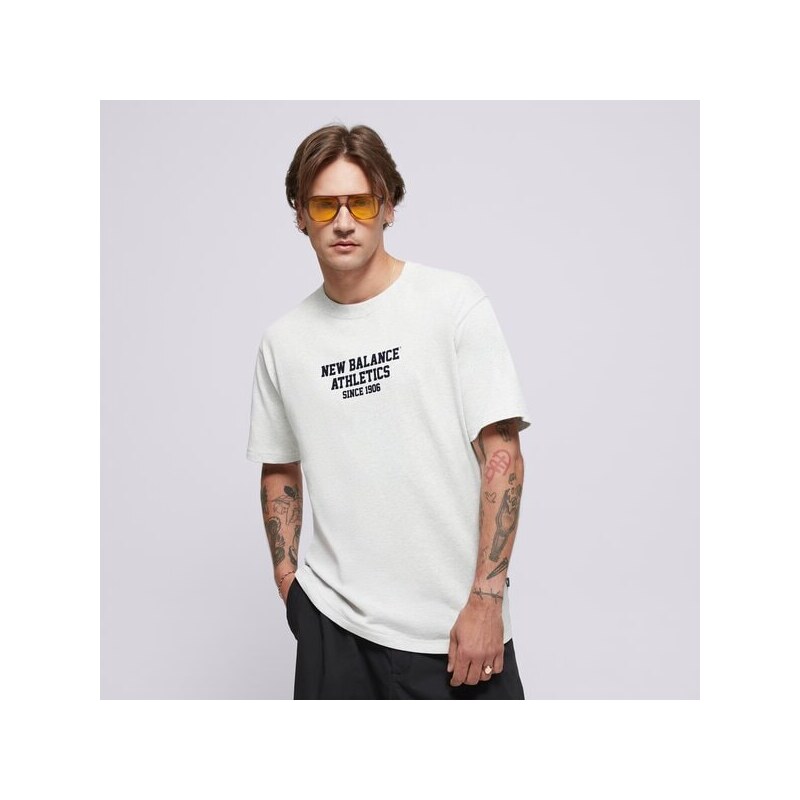 New Balance Tričko Varsity Graphic Tričko Muži Oblečenie Tričká 63581414