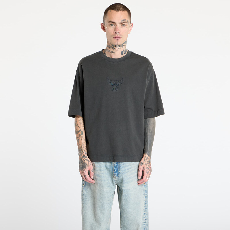 Tričko New Era Chicago Bulls Washed Box Tee UNISEX White Heather Gray 63912302