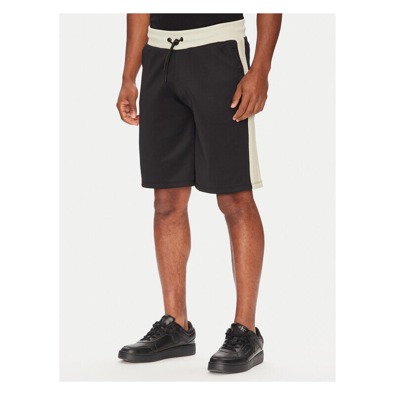 Športové kraťasy Guess 63913919