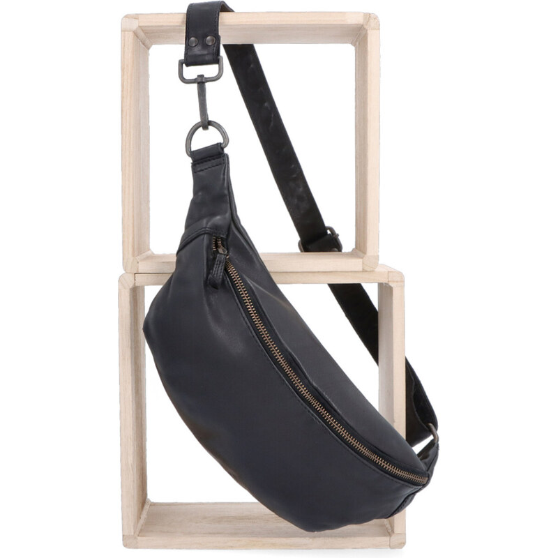 Kožená ľadvinka crossbody Noelia Bolger čierna NB 2403 C 64020231