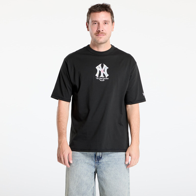 Tričko New Era New York Yankees MLB Infill Oversized Tee UNISEX Black 63935716