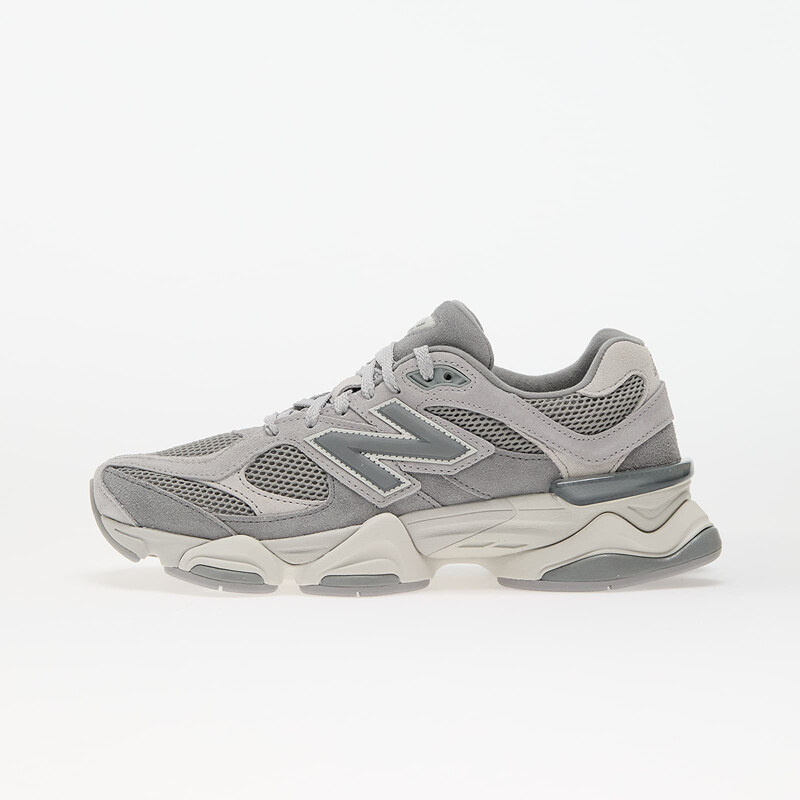 Tenisky New Balance 9060 Grey EUR 40 64348037