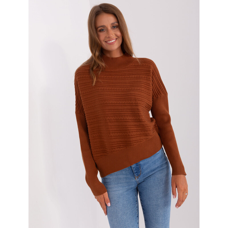 ITALY MODA Hnedý asymetrický sveter AT-SW-2368.36X-brown 57952982