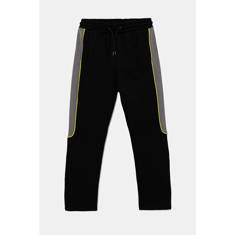 Detské tepláky Guess 64397106