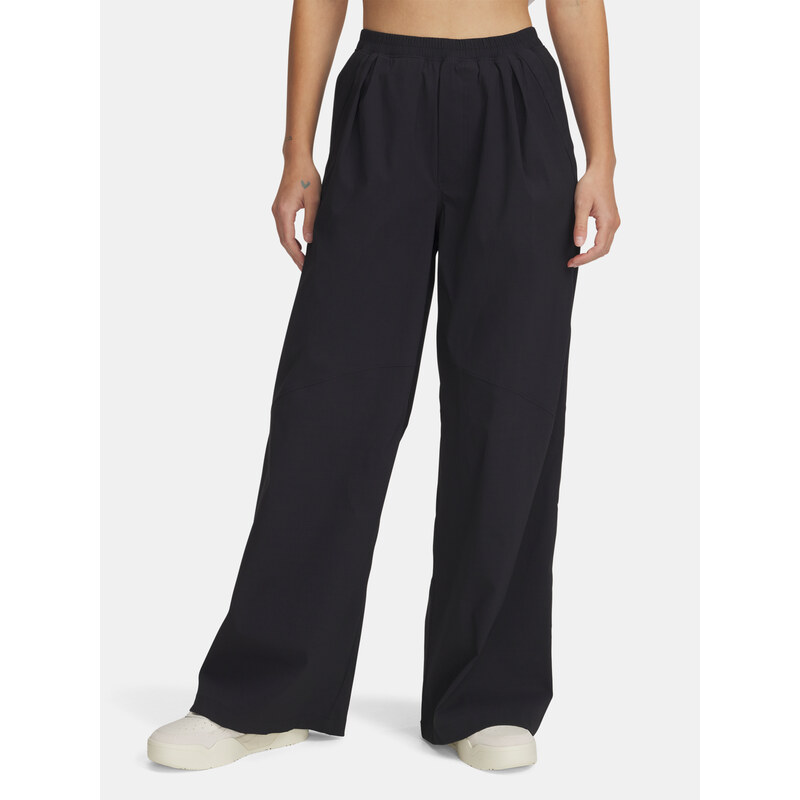 Womens Sports Pants Under Armour UA Unstoppable Wvn Parachute - Womens 64789018