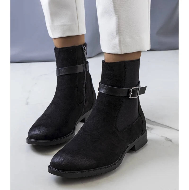 Gemre Čierna botki izolovaná Tasso 64676555