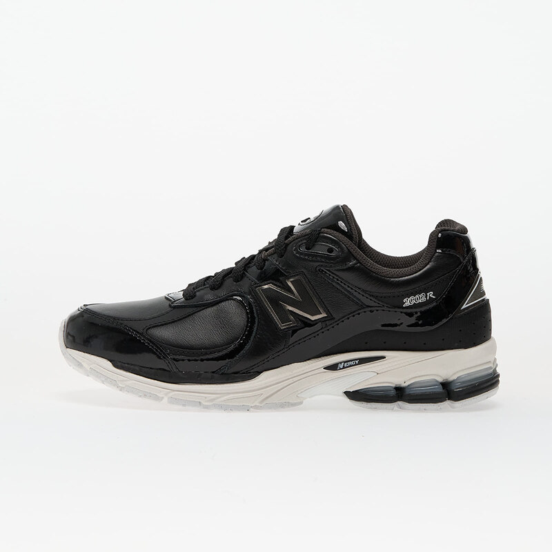 New Balance 2002R Black/ White 64523289