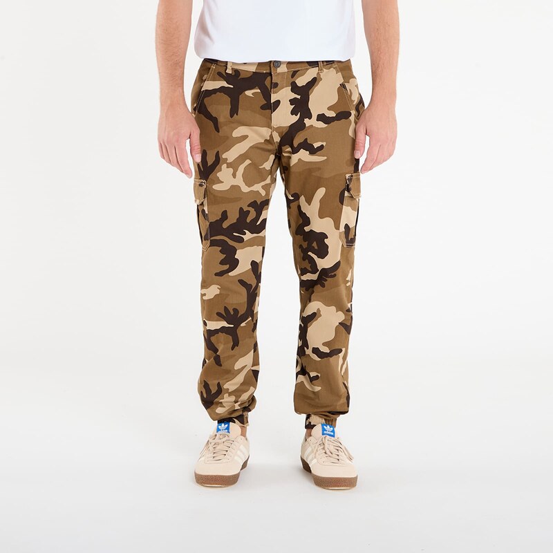 Kalhoty Urban Classics Camo Cargo Jogging Pants 2.0 Camo Beige W38 54984666