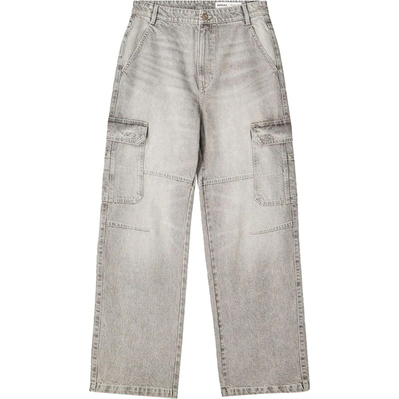 Bershka Rifľové kapsáče svetlosivá 65905776