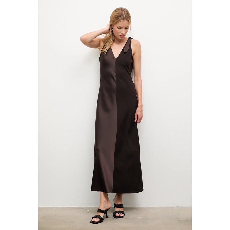 Šaty Answear.LAB 64915285