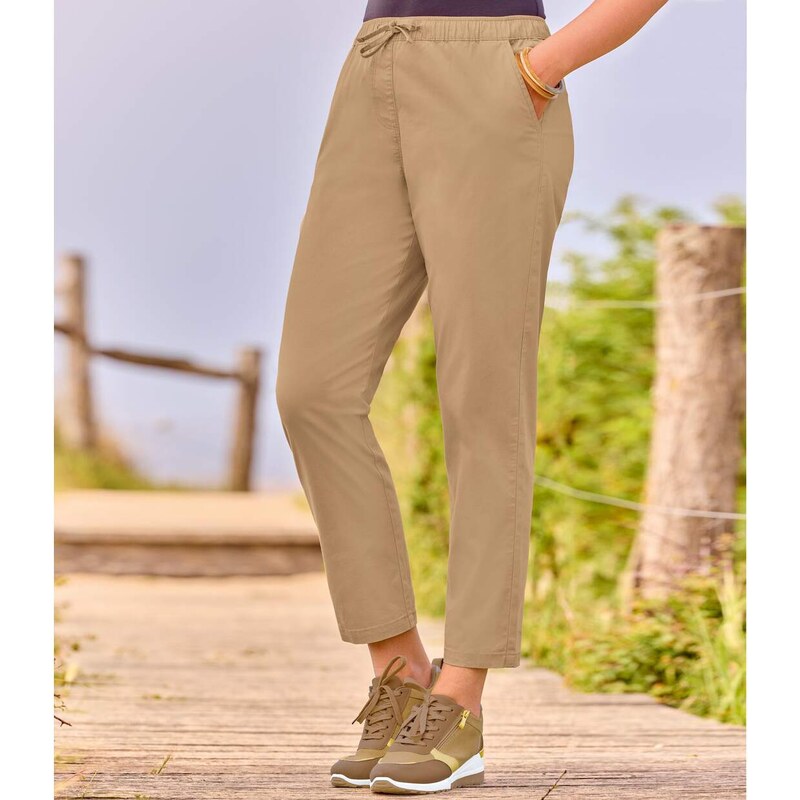 Pružné nohavice mrkvového strihu Atlas For Men Hnedá 64927969