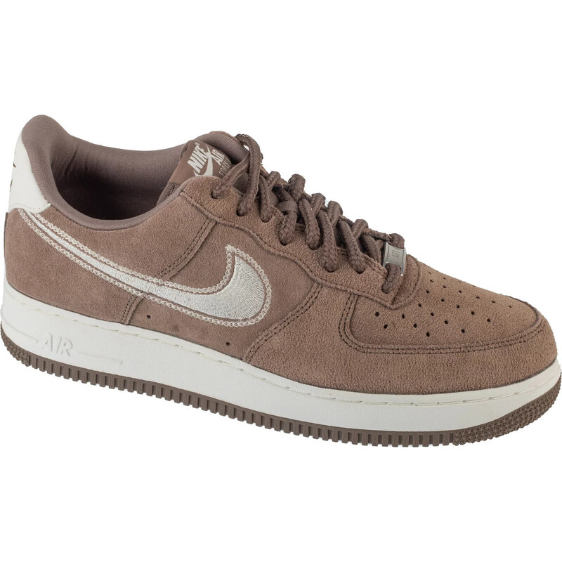 Svetlo hnedé pánske semišové tenisky Nike Air Force 1 07 Lv8 HJ4465 64942527