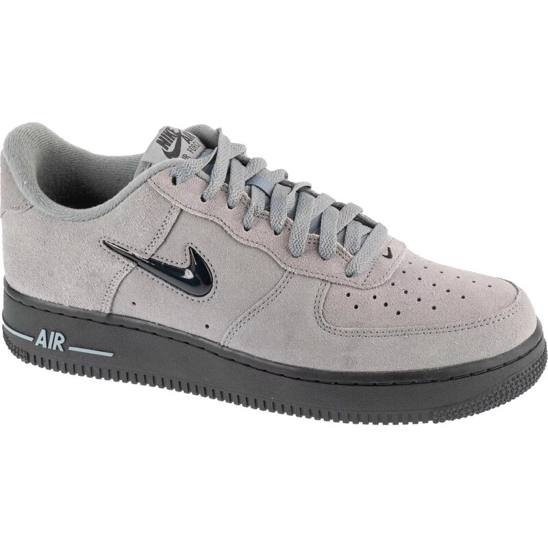 Šedé pánske semišové tenisky Nike Air Force 1 HQ3827-001 64956661