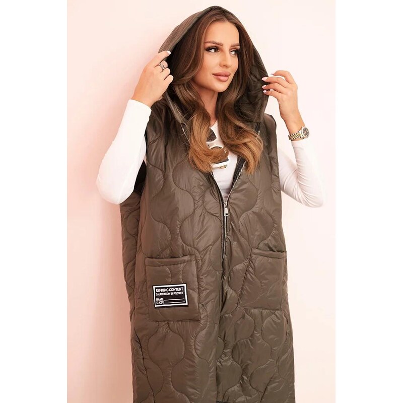 MladaModa Prešívaná oversize vesta s kapucňou a zipsom model 5393 65626736