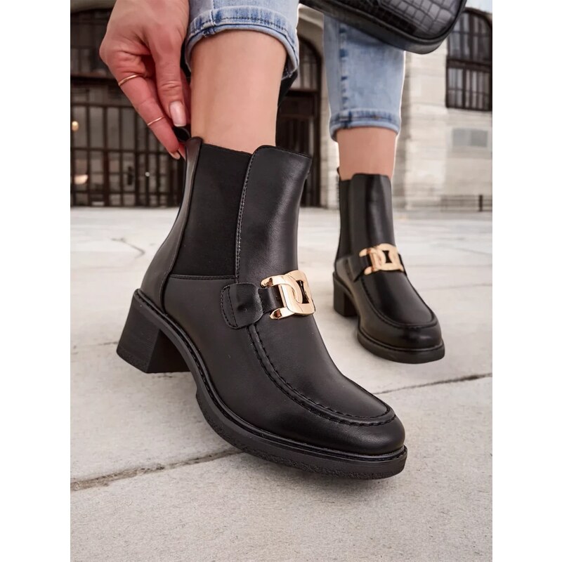 Resti Womens ankle boots on a low heel Ewios 64965840