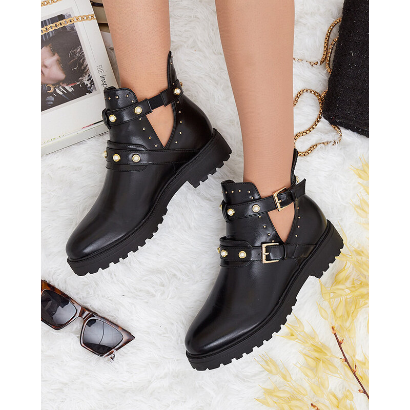 Resti Black womens embellished flat heeled boots Pearl Elegance 64979061