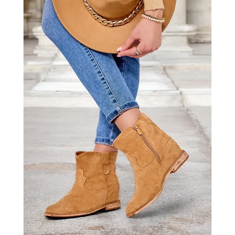 Resti Brown ankle boots with cowboy style on covered wedge Patorias 64979212