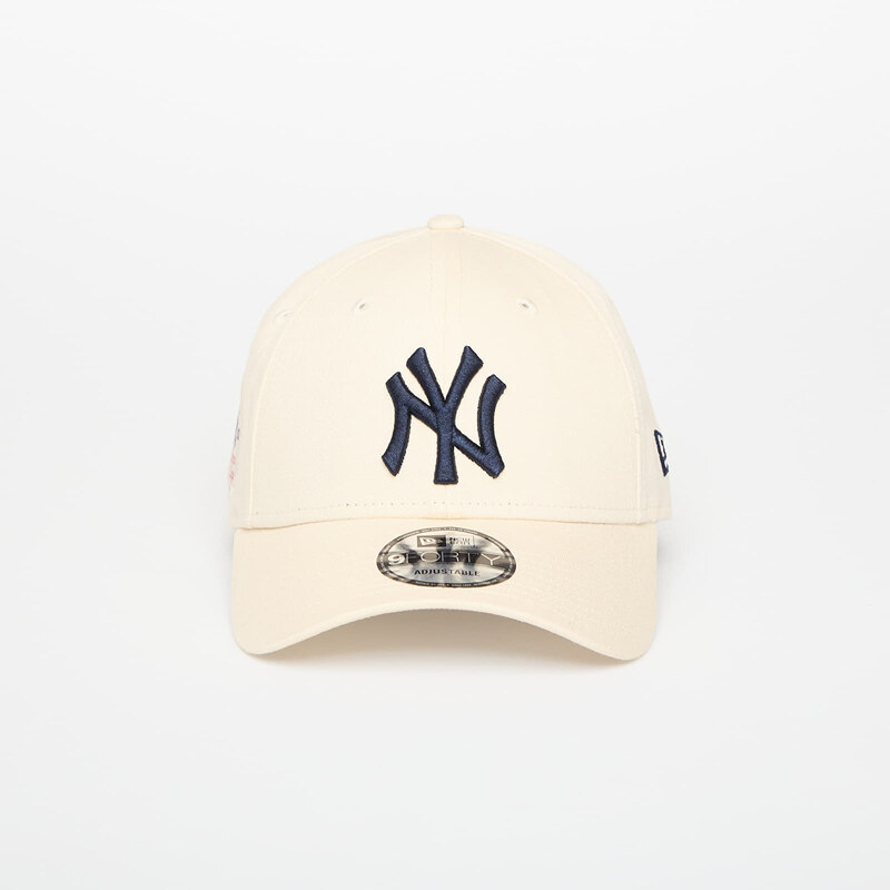 Čiapka New Era New York Yankees 9FORTY Side Patch Light Cream 64976570