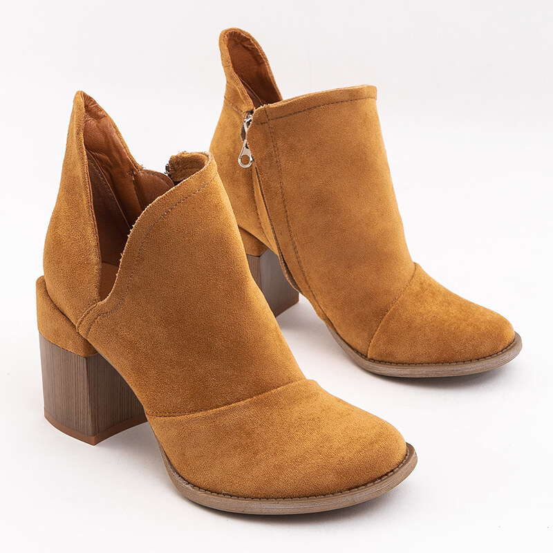 Resti Womens boots with camel cut-outs Plinara - Footwear 65004835