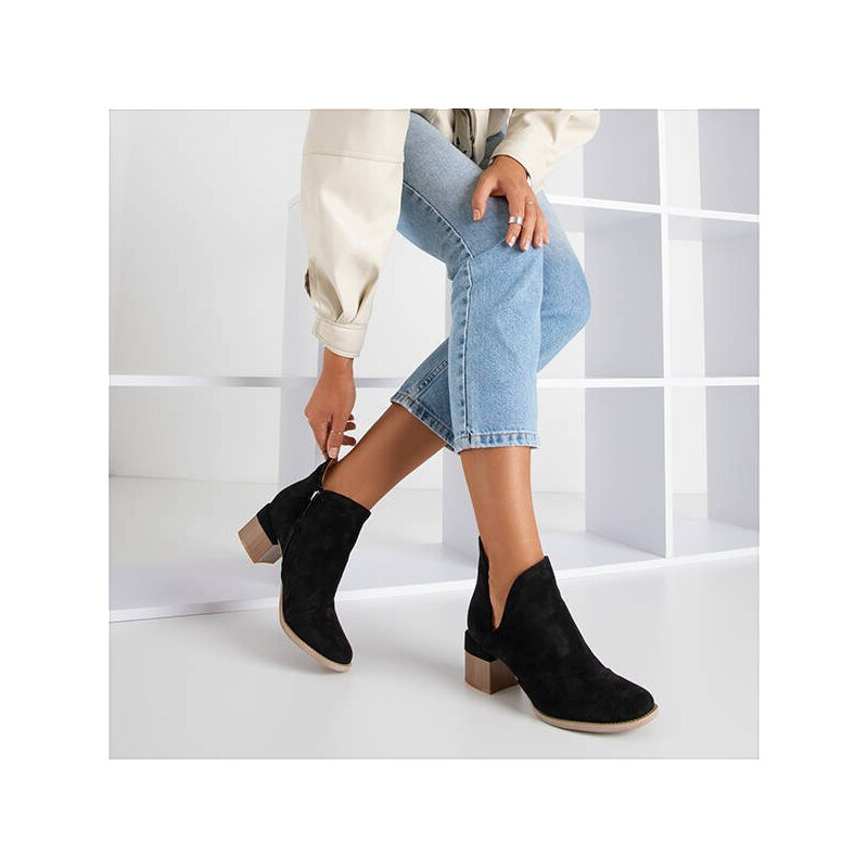 Resti Black womens ankle boots Jeneuer - Footwear 65004833