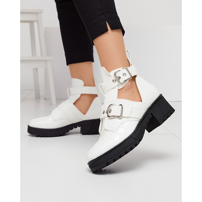 Resti White lacquered womens boots with cutout and embossing Malevib- 65004842