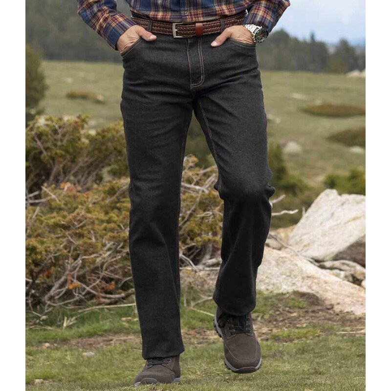 Čierne strečové rifle Atlas For Men Čierna 65026617