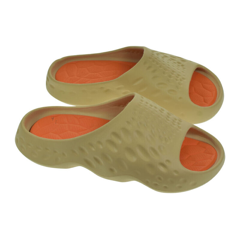 JOHN-C Unisex béžové chunky komfortné šľapky s 3D povrchom 65045084