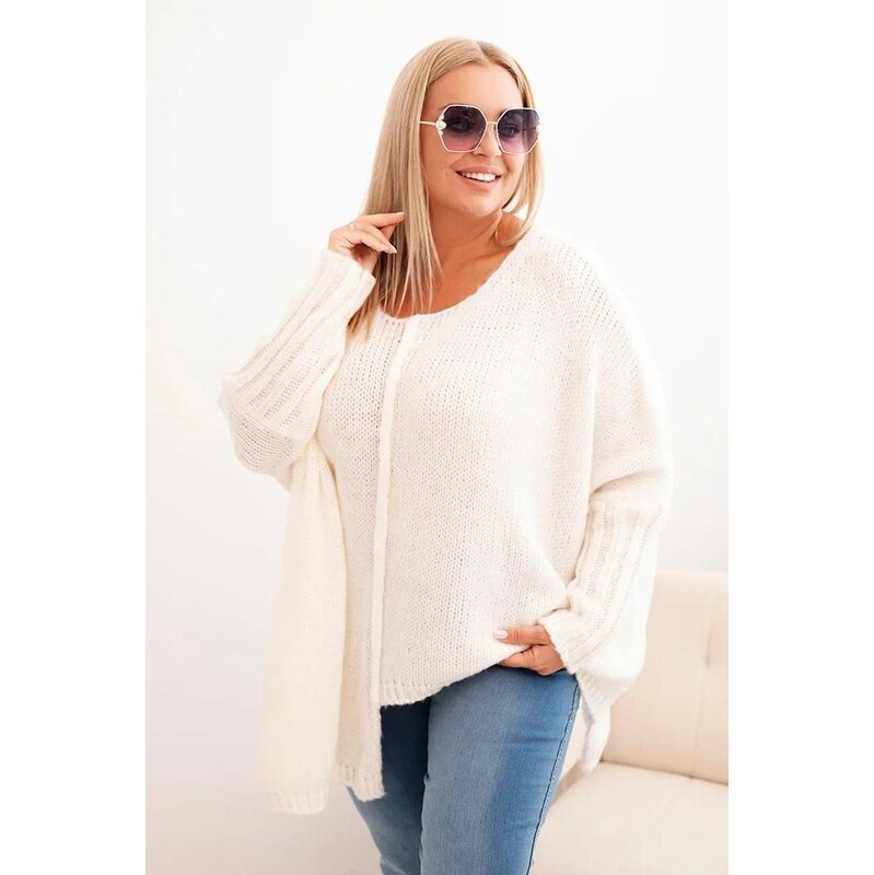 MladaModa Asymetrický oversize sveter vo voľnom strihu model IT86 65202160
