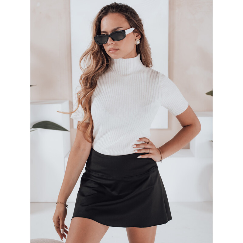 BASIC Biely dámsky rebrovaný sveter s krátkymi rukávmi a rolákom 65135667