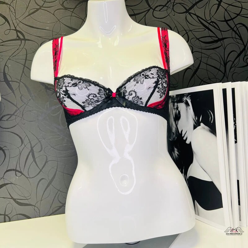 Svätá elegancia: Podprsenka Maddy od Agent Provocateur 65202469
