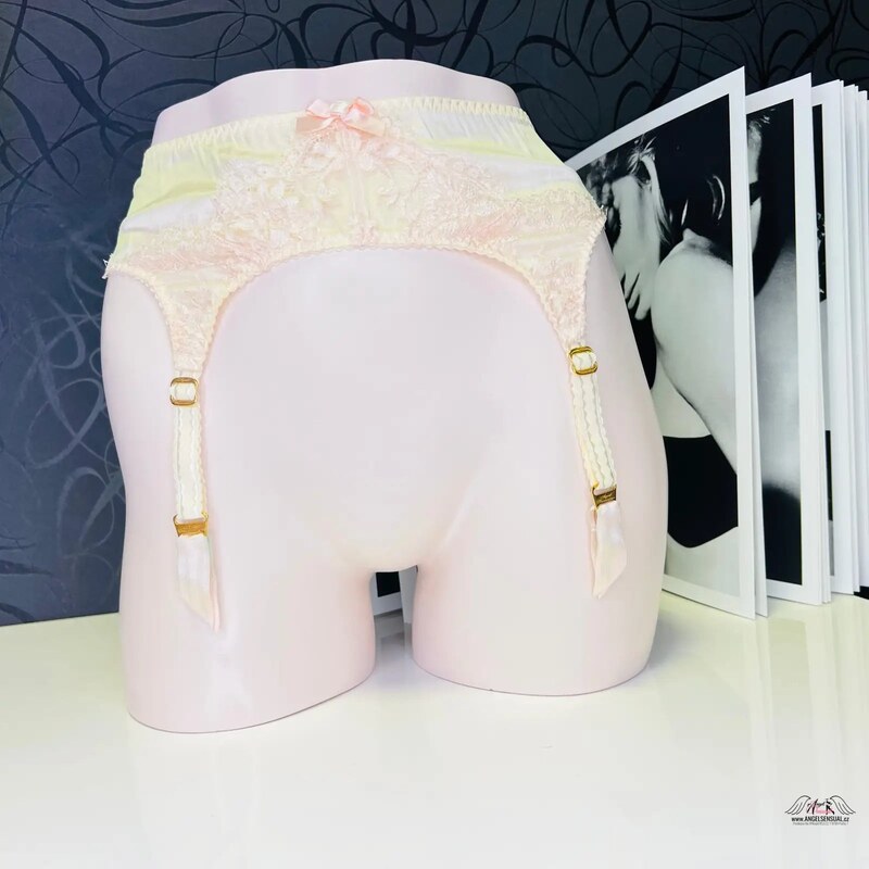 Agent Provocateur Vintage kúzlo: Abbey Suspender Cream jemná ružová 65202504