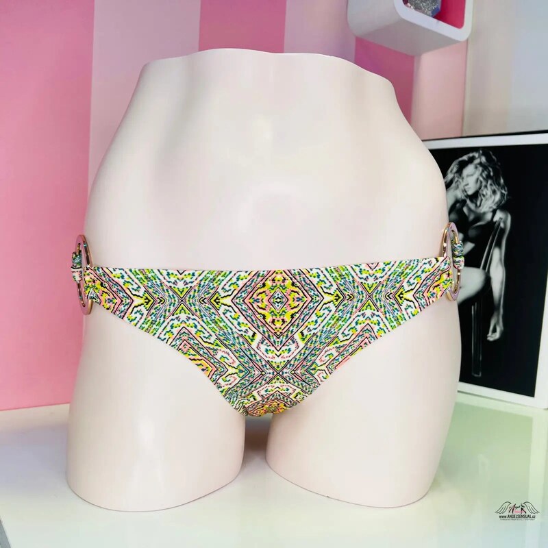 Victorias Secret Luxusná Elegancia: Spodný Diel Plaviek s Kovovým 46574978