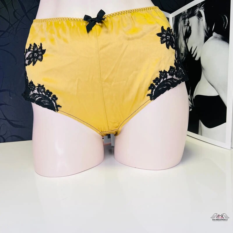 Agent Provocateur Luxusné nohavičky Nayeli s čipkou a mašľou 46574693