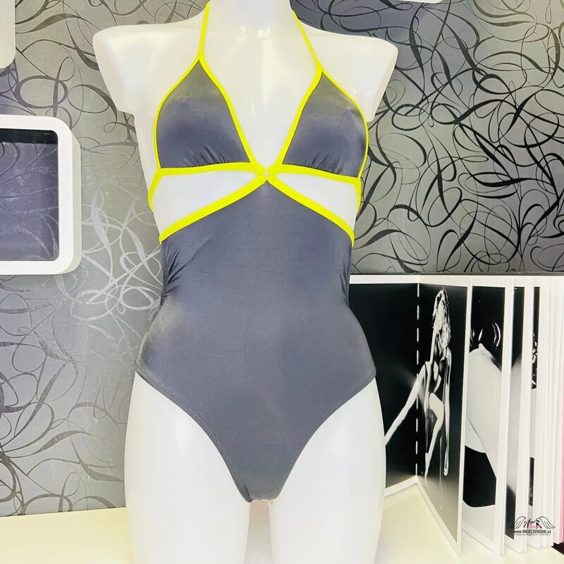 Luxusné Jednodielne Plavky s Moderným Dizajnom od Agent Provocateur 46574398