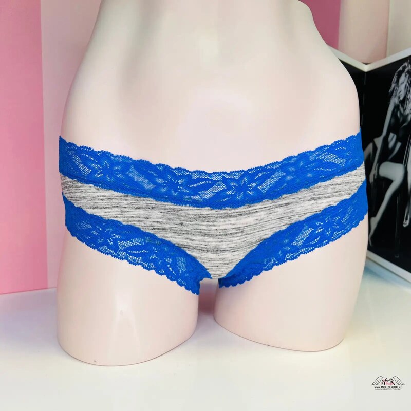 PINK Intimissimi: Štýlové a pohodlné bavlnené nohavičky s čipkou 46574199