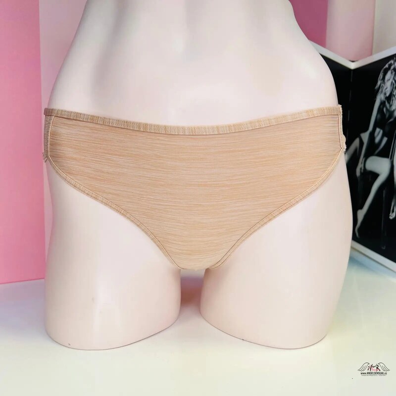 Luxus a pohodlie v žiadaných tangách od Victorias Secret 46575167