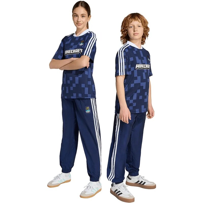 Detské tepláky adidas Originals MINECRAFT 64103640