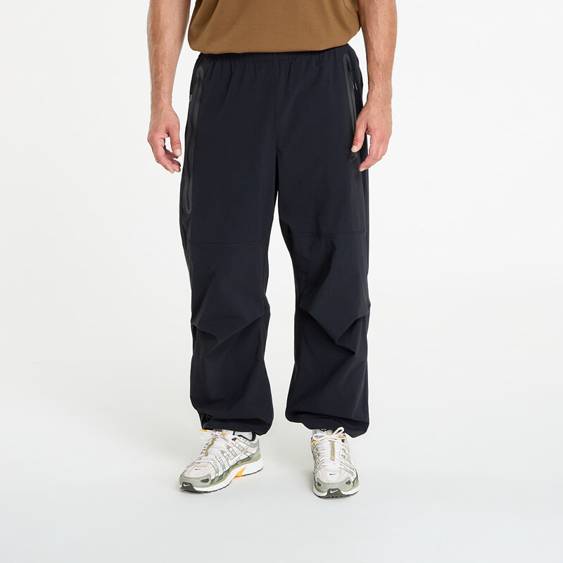 Kalhoty Nike Tech Mens Woven Oversized Pants Black/ Black/ Black L 65135048