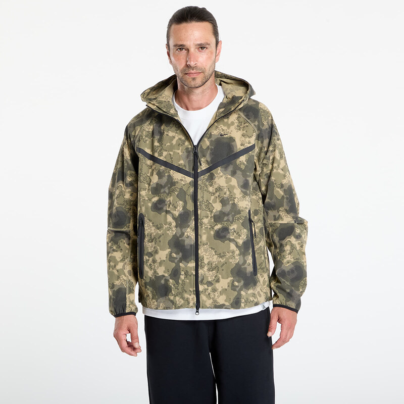 Vetrovka Nike Tech Mens Dri-FIT Woven Camo Windrunner Jacket Neutral 65198609