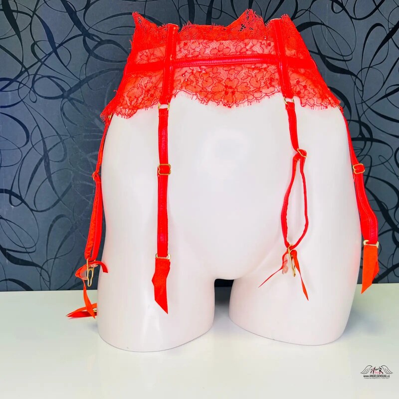 Agent Provocateur Luxusný Podväzkový Pás Adara: Elegancia so 65202753